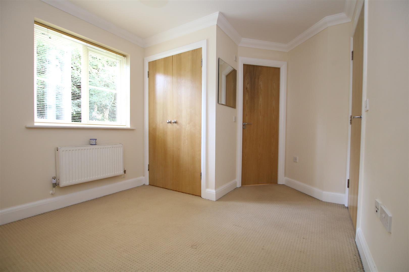 Pondtail Park, Horsham